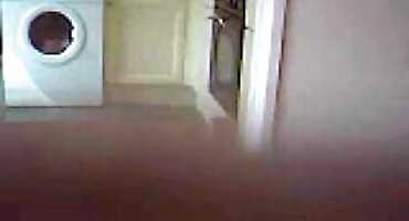 azumi sex Talia Mint đã chọn một vòi nước, không phải là dit gai xinh một máy rung.